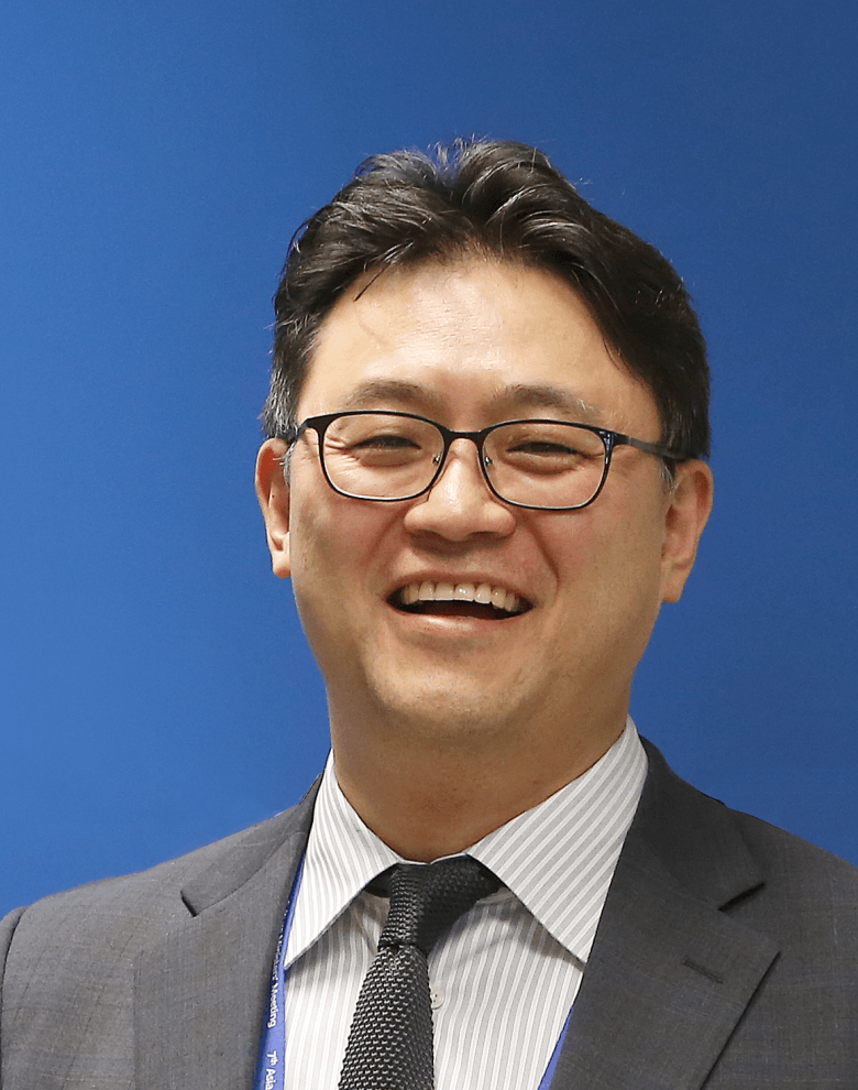 ㈜아이포트폴리오 김성윤 대표이사 프로필 사진